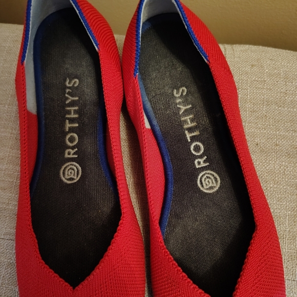 COPY - Red Rothy's ballet flat - Picture 8 of 12